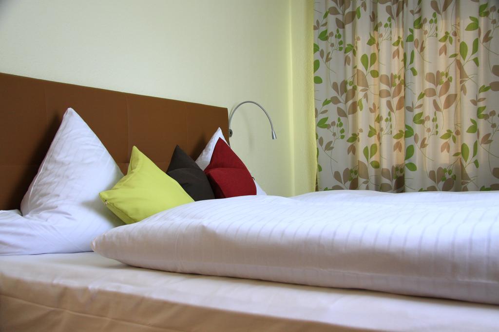Hotel Garni Vier Jahreszeiten Bad Füssing Dış mekan fotoğraf